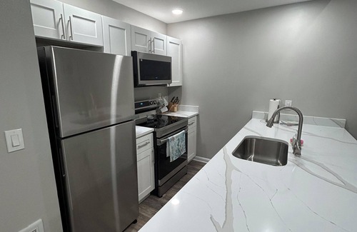 The Meadows Condo | The Meadows- Winslow Beacon, FURNISHED. n “The 19th Hole”