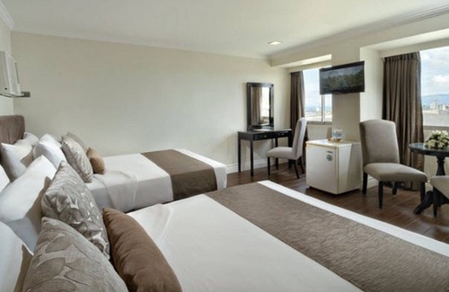 Tagbilaran Hotel | The MetroCentre Hotel and Convention Center