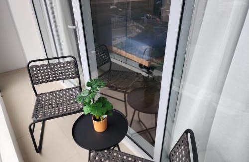 Poblacion District Apartment | The Moon at the Aeon