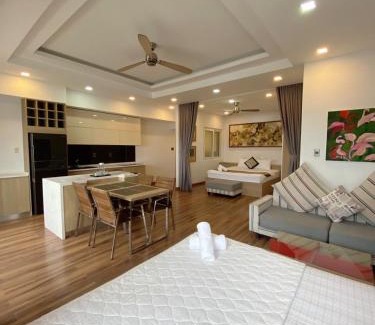 Tran Phu Beach Apartment | The Moonlight Apt Căn hộ Penthouse Mường Thanh 60 Trần Phú view biển
