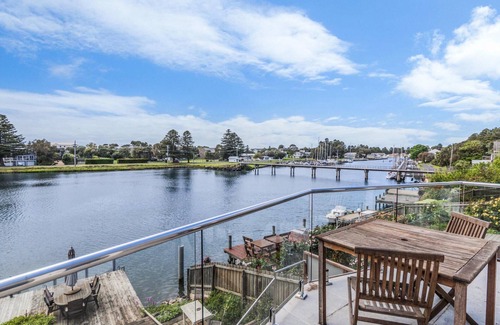 Port Fairy House | The Moorings - Absolute River Frontage