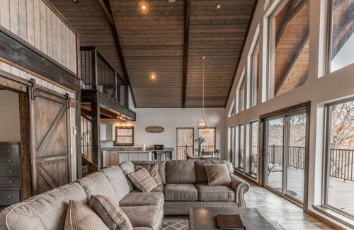 Ponca Condo | The Morning Glory Cabin - Tree-top Getaway