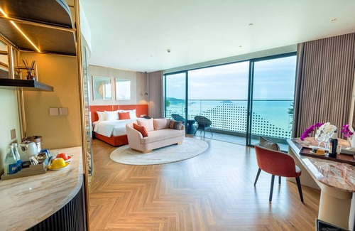 Nha Trang Hotel | The MorningGlow Boutique Hotel