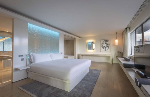 City Centre Dublin Hotel | The Morrison Dublin, Curio Collection by Hilton