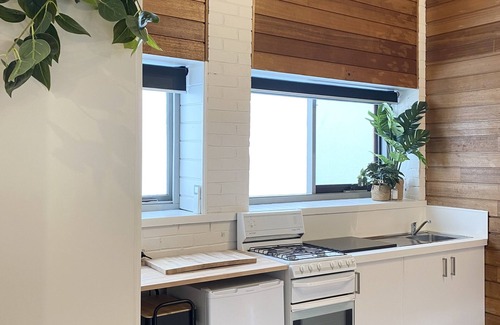 Geelong Apartment | The Morrison Stables- Walking distance to the Geelong CBD