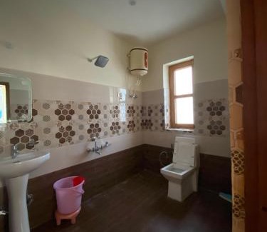 Nako Bed & Breakfast | The Mount View Retreat