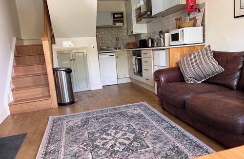 Newlands Valley Cottage | The Mouse House is an idyllic retreat for two people. Pet Friendly