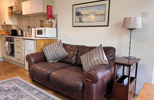 Newlands Valley Cottage | The Mouse House is an idyllic retreat for two people. Pet Friendly
