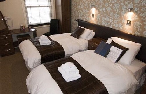 Eastbourne Seafront Bed & Breakfast | The Mowbray