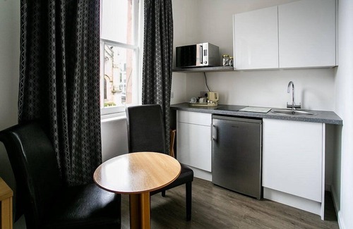 Dingwall Hotel | The National Hotel
