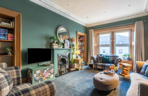 Inverness City Centre Apartment | The Nessting Place