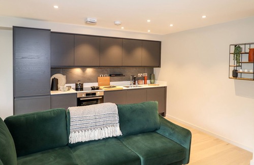 Backbarrow Apartment | THE NEST (39 IRONWORKS), pet friendly in Newby Bridge