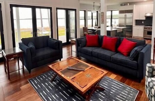 Cambridge House | The Nest at Fishing Creek