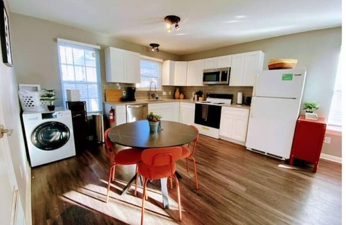 MLK House | The Nest @ATX, cozy close 2 DT