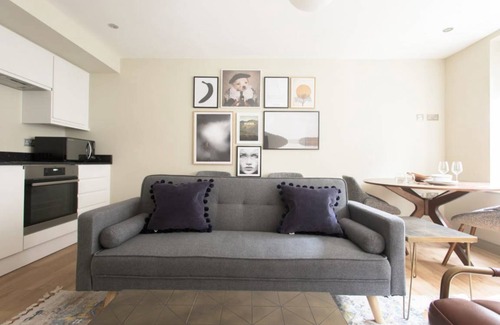 Mayfair Apartment | The New Bond Street Loft - Modern 1BDR City Centre Apartment