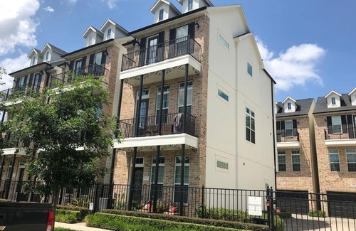 Houston Heights Apartment | The New Gem in the Heights!