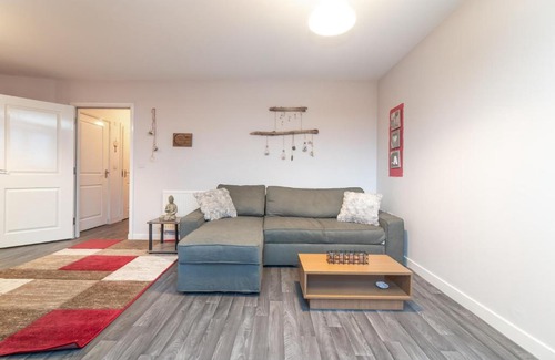 Restalrig Apartment | The New Lochend Park View Residence
