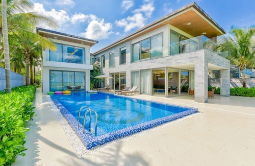 Ngu Hanh Son Villa | The Nicest Oceanfront Vacation Villa