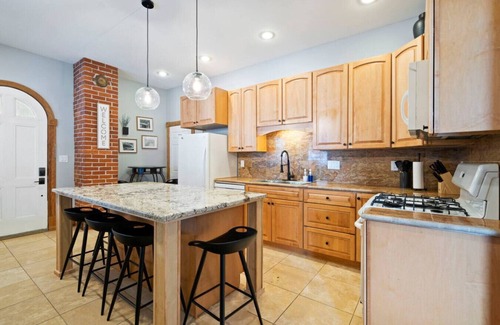 Hastings Apartment | The Nininger 2 BR Historic Apt