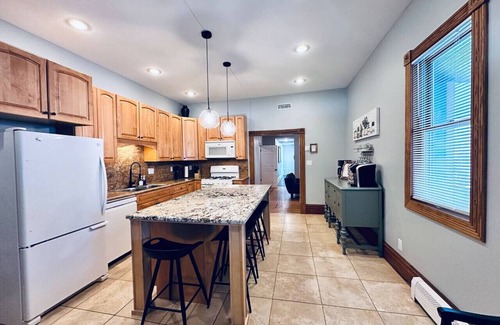 Hastings Apartment | The Nininger 2 BR Historic Apt