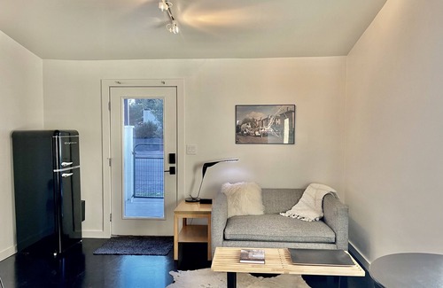 Marfa Condo | The No. 3: modern, bright, renovated, dwtn condo w/outdoor lounge space