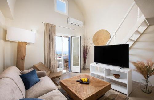 Fira Hotel | The Noverian Bios Santorini Hotel