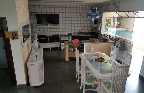 Condominio Residencial Bounganvillee House | The oceanfront condominium in Peruibe