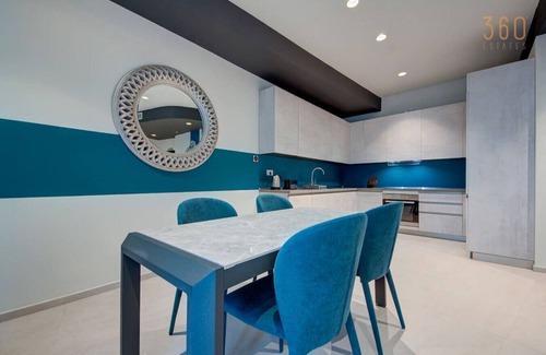Paceville Apartment | The Official Mercury Suites - Pool Access INCL.