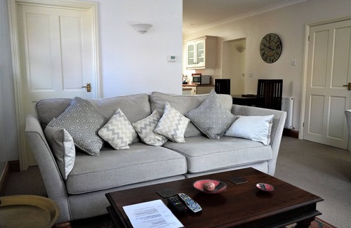Sheringham House | The Old Bake House - beautifully presented, ground-floor property just yards from the shops & cafes