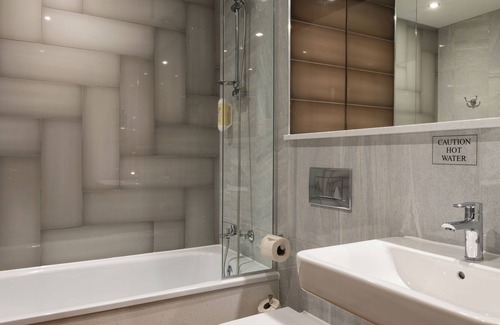 Swords Hotel | The Old Borough by Wetherspoon