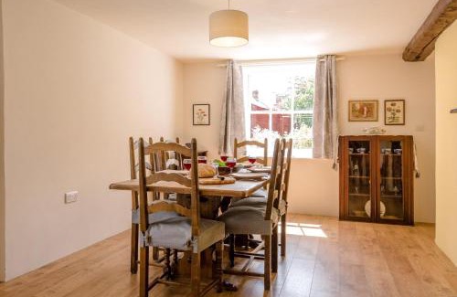 Bramfield House | The Old Butchers Shop, Bramfield