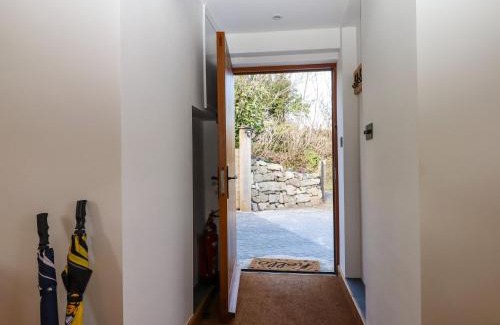 Ilsington House | The Old Chapel