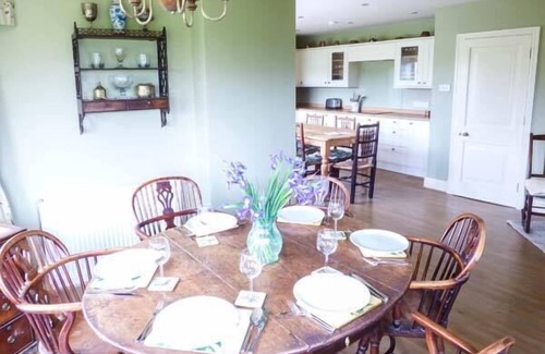 Bashall Eaves Cottage | THE OLD FORGE, family friendly, with open fire in Bashall Eaves