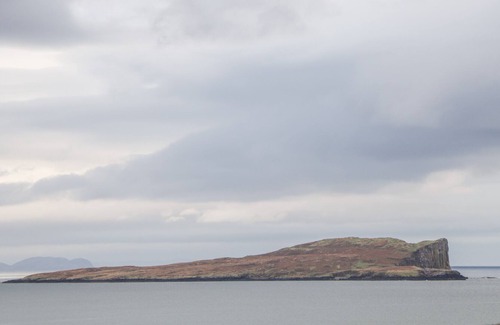 Staffin Cottage | THE OLD HOUSE, romantic, character holiday cottage in Staffin