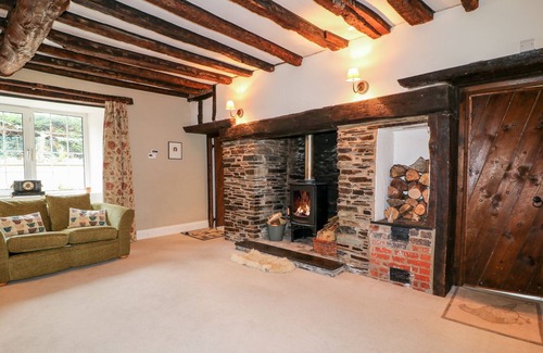 Lifton House | THE OLD MANOR HOUSE, pet friendly, luxury holiday cottage in Lifton