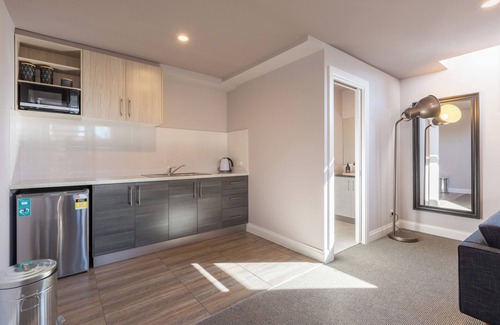 Healesville Apartment | The Old Mechanics