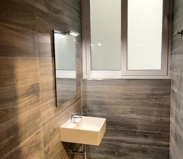 Valletta House | The Old Mint House sleeps 15