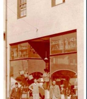 Trawal Apartment | The Old Shop loft apt in the heart of Kalk Bay