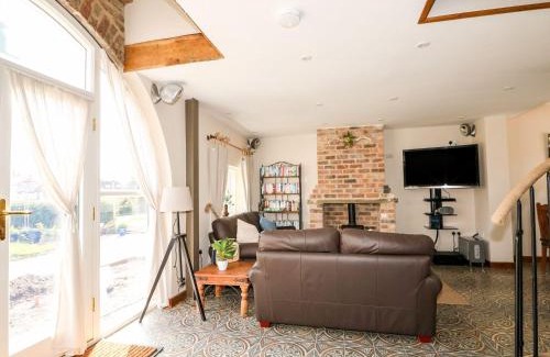 Horncastle House | The Old Smithy