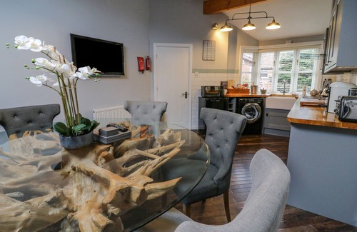 Leven Cottage | The Old Wagon Shed