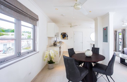 Old Trees Bay Condo | The One at The Saint James by Blue Sky Luxury