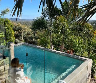 Yaroomba House | The Opal at Coolum - Mountain and Ocean Views