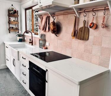 South Hobart Apartment | The Orangerie