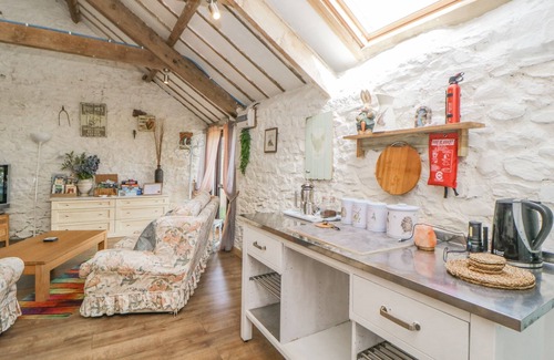 Okehampton Cottage | THE ORCHARD, pet friendly, character holiday cottage in Okehampton