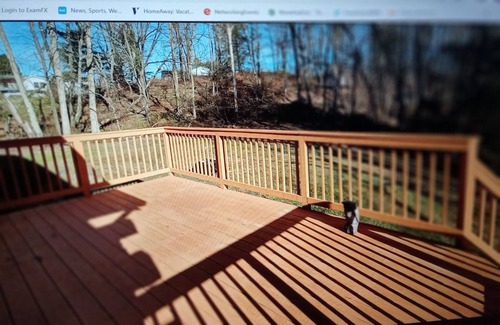 East Stroudsburg Cabin | The Original American Frontier Log Cabin! off Route 80. Summer Fun!