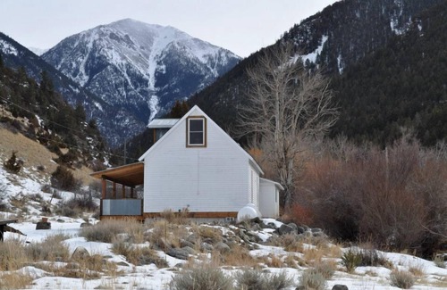 Pray Cabin | The Original Logs On The Inside Walls Make This A Cozy Montana Getaway.
