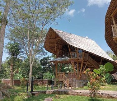 Banyuwangi Resort | The Osing Bamboo Resort