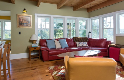 Front Royal Cabin | The Overlook Cottage - Spectacular River and Mountain Views