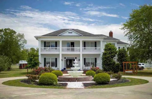 Parkton Other | The Painted Pony Room! Pets allowed w/approval!