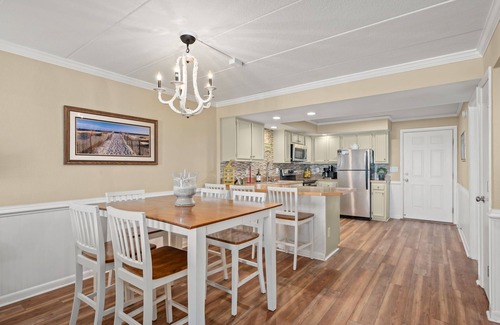 South Nags Head Condo | The Paisley Marlin: PierView Oceanfront Condo, Cozy Amenities and Incredible Vie
